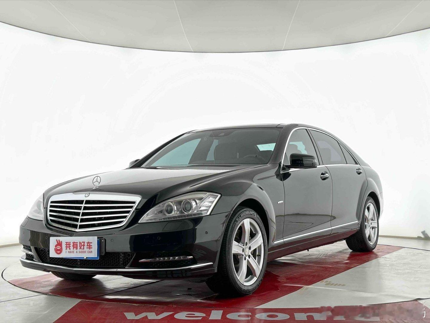 【车型名称】奔驰S级【重要参数】2012款S300L豪华型GrandE