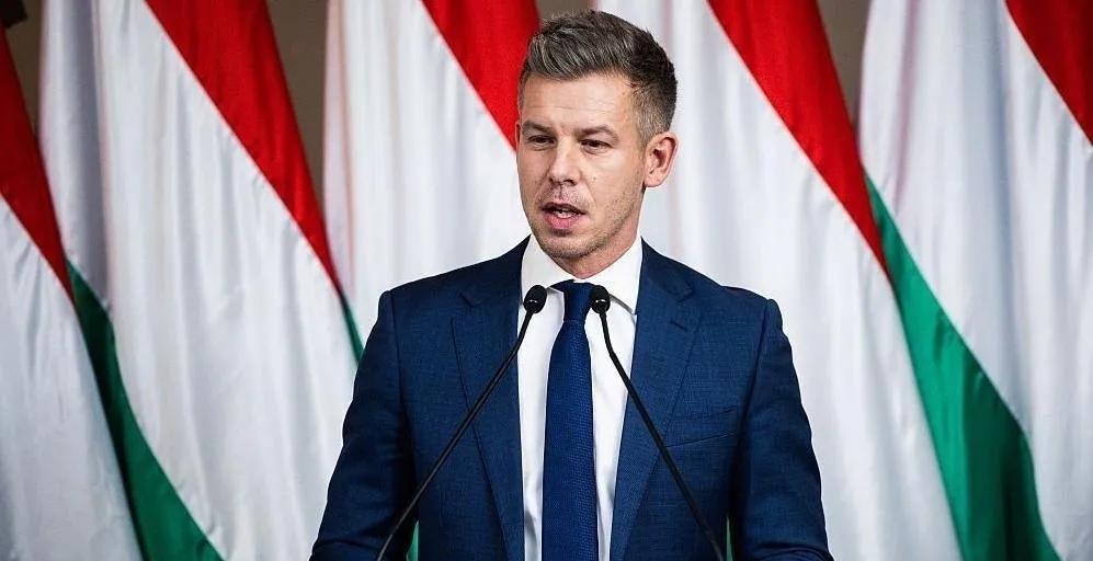 新当选的匈牙利总理彼得.马吉亚尔昨晚（4月13日）发表演讲时表示：“欧尔班玩得是