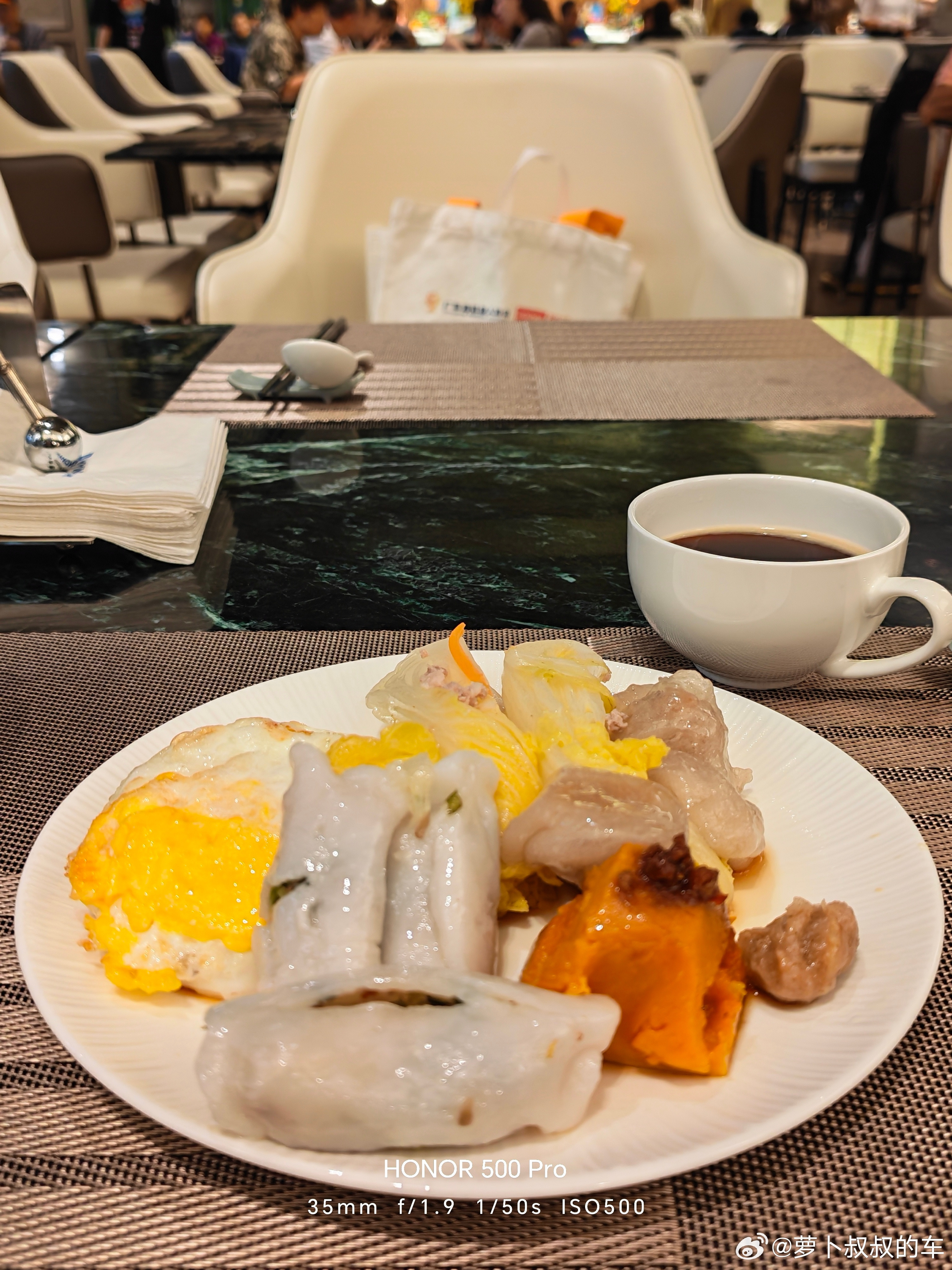 我大海丰的早餐，有小米和菜粿，我还不知道我们当地还有咖啡，足够精彩。汕尾·汕尾