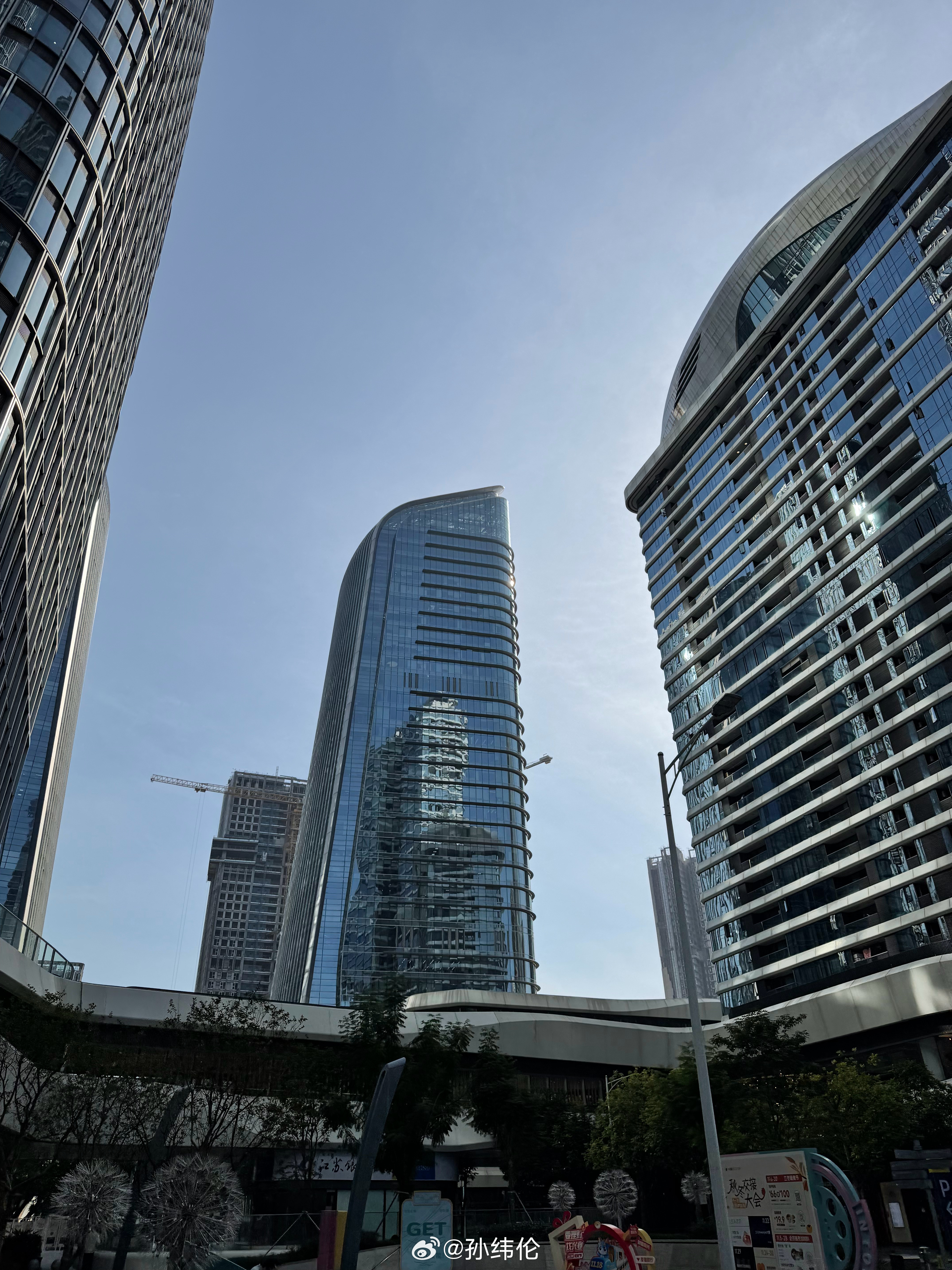 忙碌的一天结束了深圳·万象前海