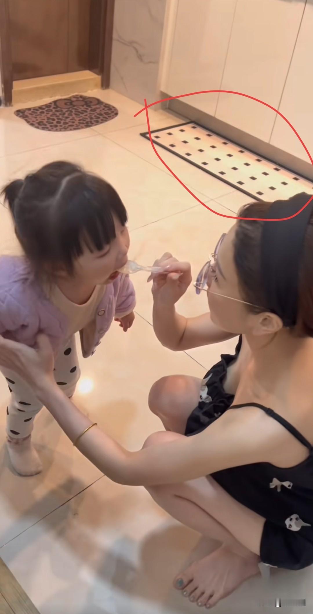 这个垫子在哪里买的啊，看着挺好看的