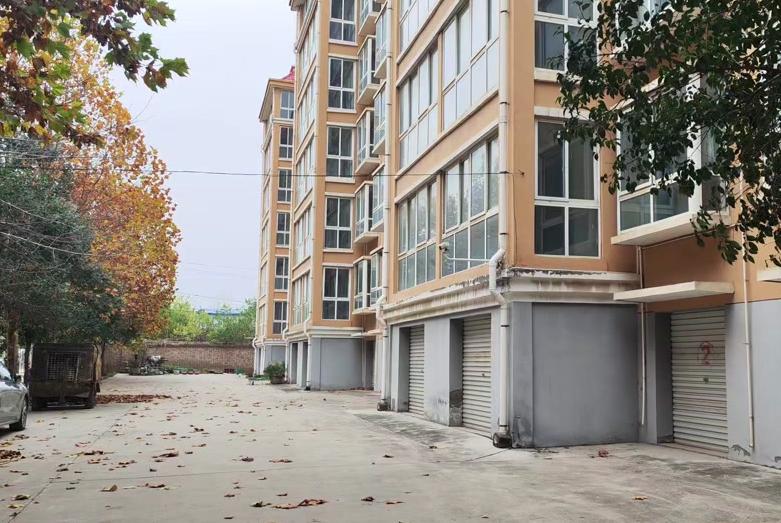 物业行业大洗牌：500强撤离+中小退场，业主该何去何从？最近物业行业出大事了