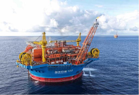 340万桶俄油堵在中国近海，中国为啥不接？答案很现实。黄海海域五艘满载俄罗斯乌拉