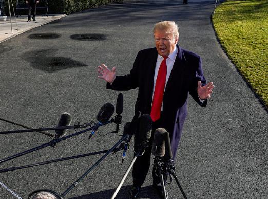 解放军若武统台湾，美军会不会出兵？特朗普的回答亮了日前，特朗普接受采访时被问