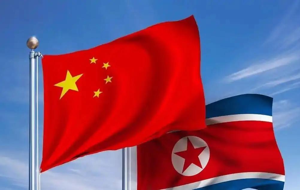 中国“养出白眼狼”了？朝鲜那边跟俄罗斯越走越近，普京亲自接见朝鲜外相崔善姬，当面
