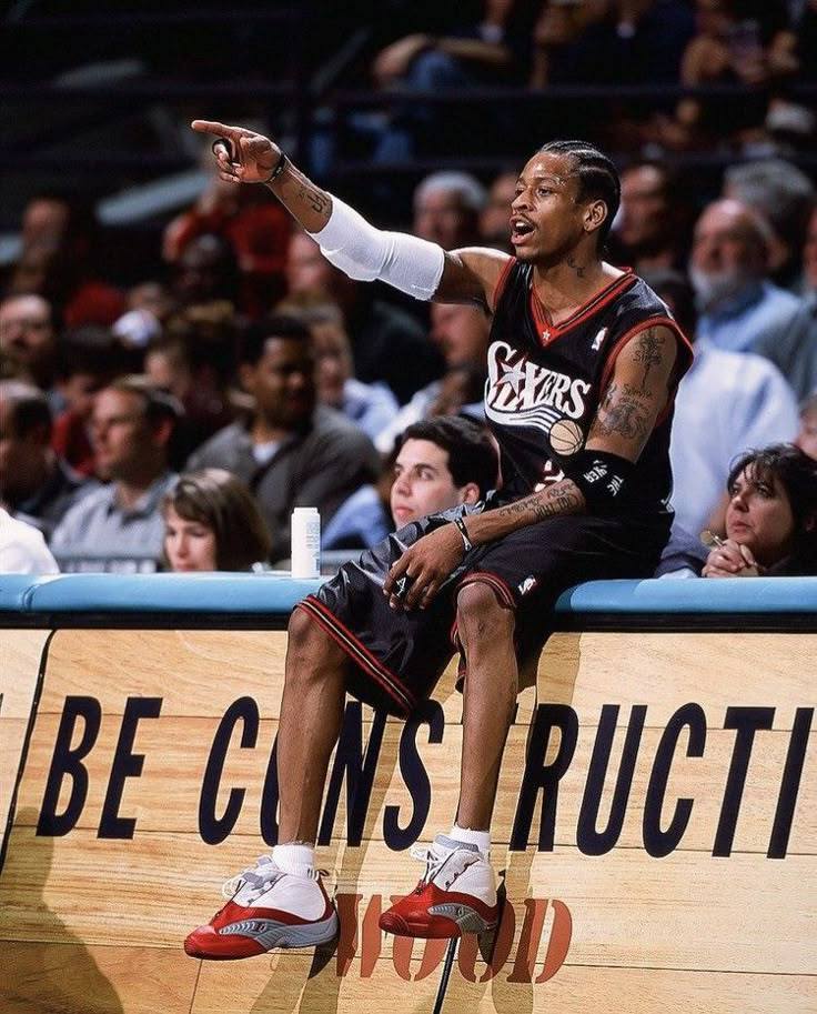 艾弗森NBA职业生涯中赚取了超过2亿美元，其中约1.55亿美元来自NBA薪资，其