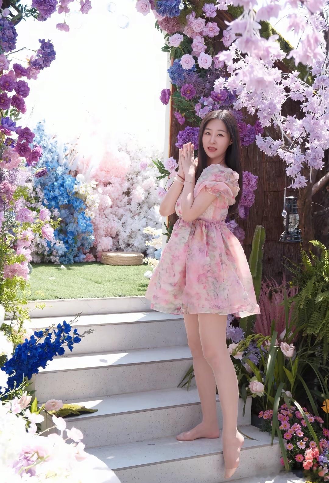 顶级街拍鲜花盛开美女精彩人像一分钟视频创作季​​​