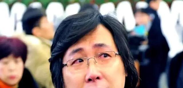 廖昌永把四川农村的老母亲接到上海一起住，妻子王嘉一句话“妈就是妈，来了就住客房”