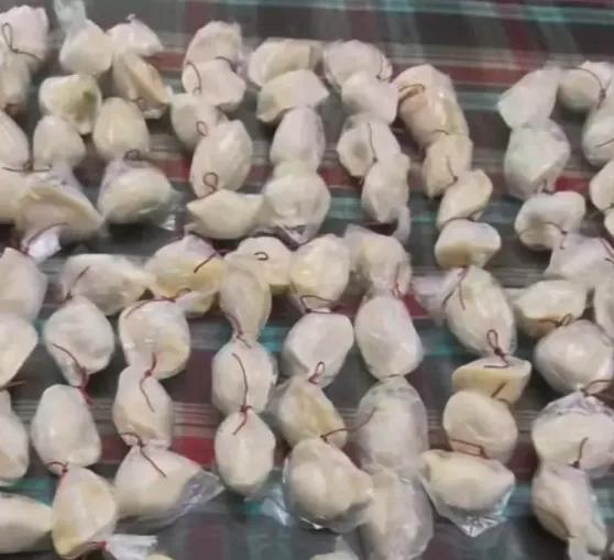 关于母爱，我始终认为两句话永远都是真理！一是不养儿不知父母恩，二是可怜天下父母心