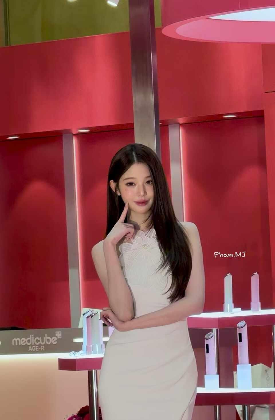 张元英线下张元英线下太美了！