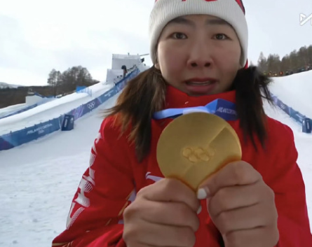 2月18日，“还会在下一届冬奥会上看到你吗？”新华社记者问。“这几天看到很多
