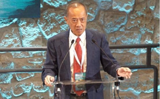 中方反击落地，美国5年缓不过来，新加坡通告特朗普：无路可走 最近新加坡前外长