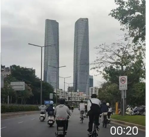 深圳一男子崩溃发问：我是犯“天条”了吗？失业9个月，从深圳、广州，追到杭州、上