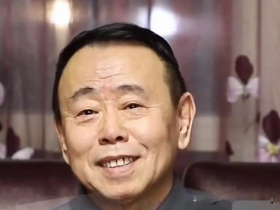 64岁潘长江哭诉被网暴！晚年口碑崩塌，根本没人无辜爆点引言：深夜发文求饶！全