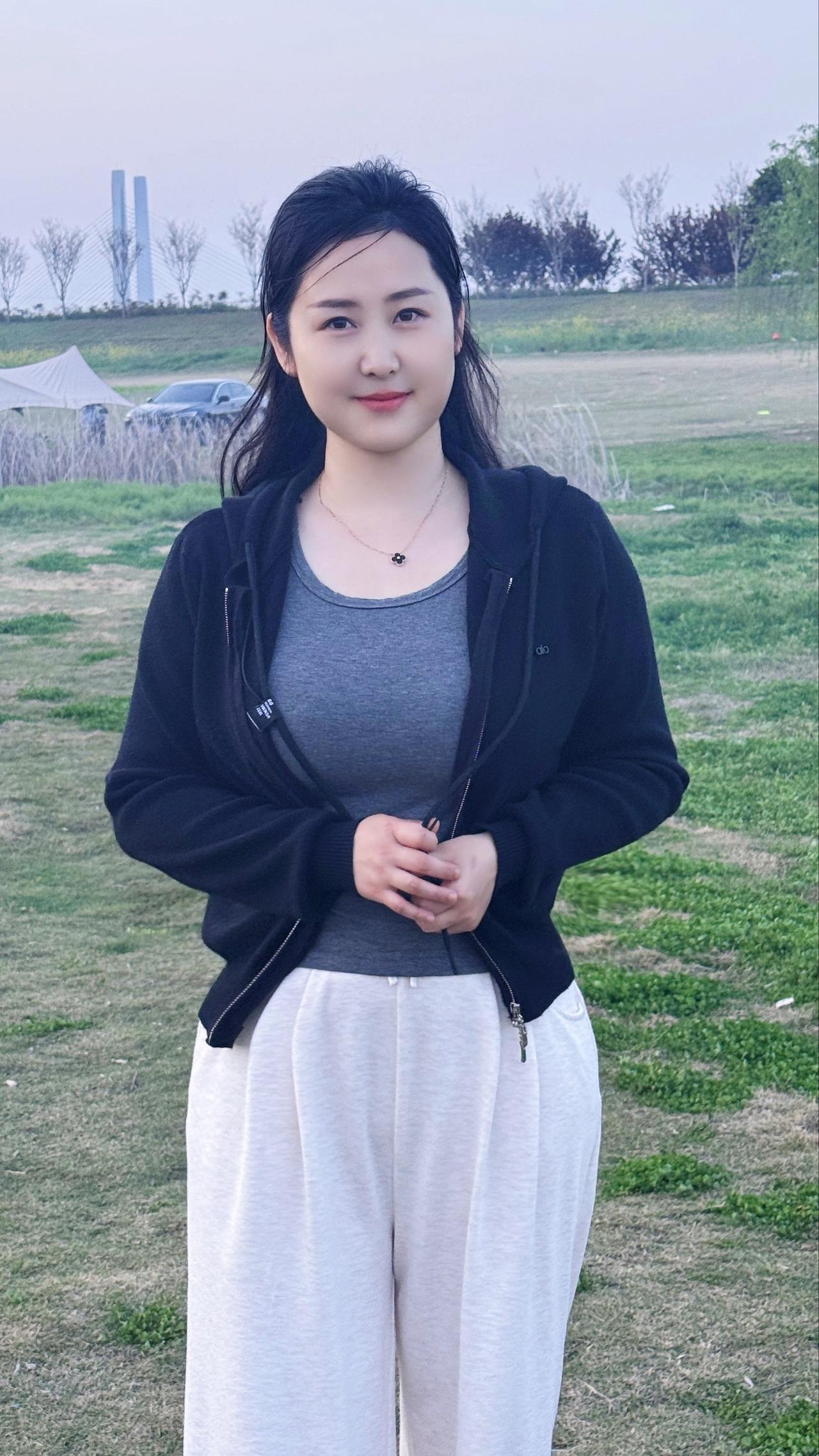 圆润的轮廓里，藏着生活的丰盈与温暖