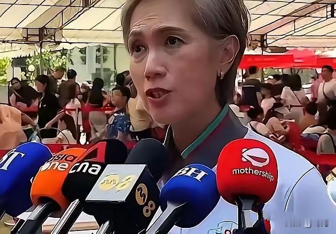 新加坡政府数码发展和新闻部发声，检讨过去几十年针对中国大陆南方方言的方针，支持方