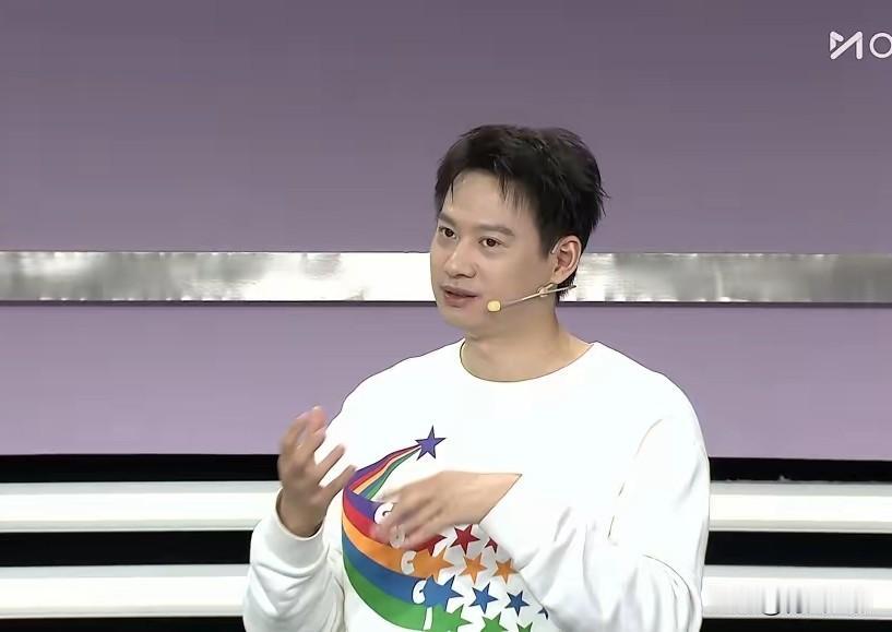 周雨说:樊振东就是左手将的克星！不知道王楚钦听到后，该如何感想？近期周雨直播