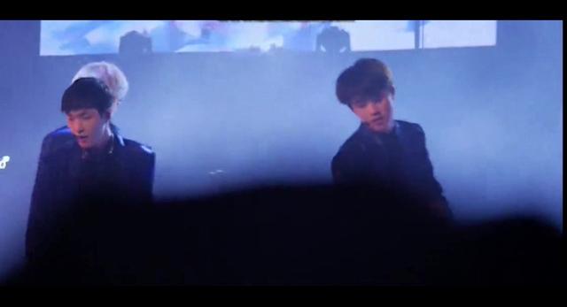 EXO 20150530 上海演唱会 十二月的奇迹 (张艺