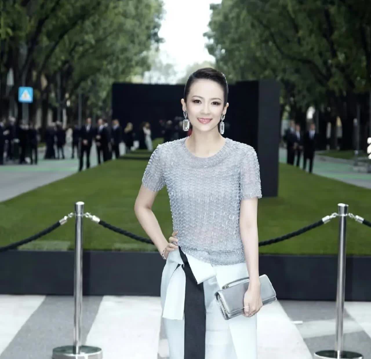 离婚后的章子怡面相都变了
