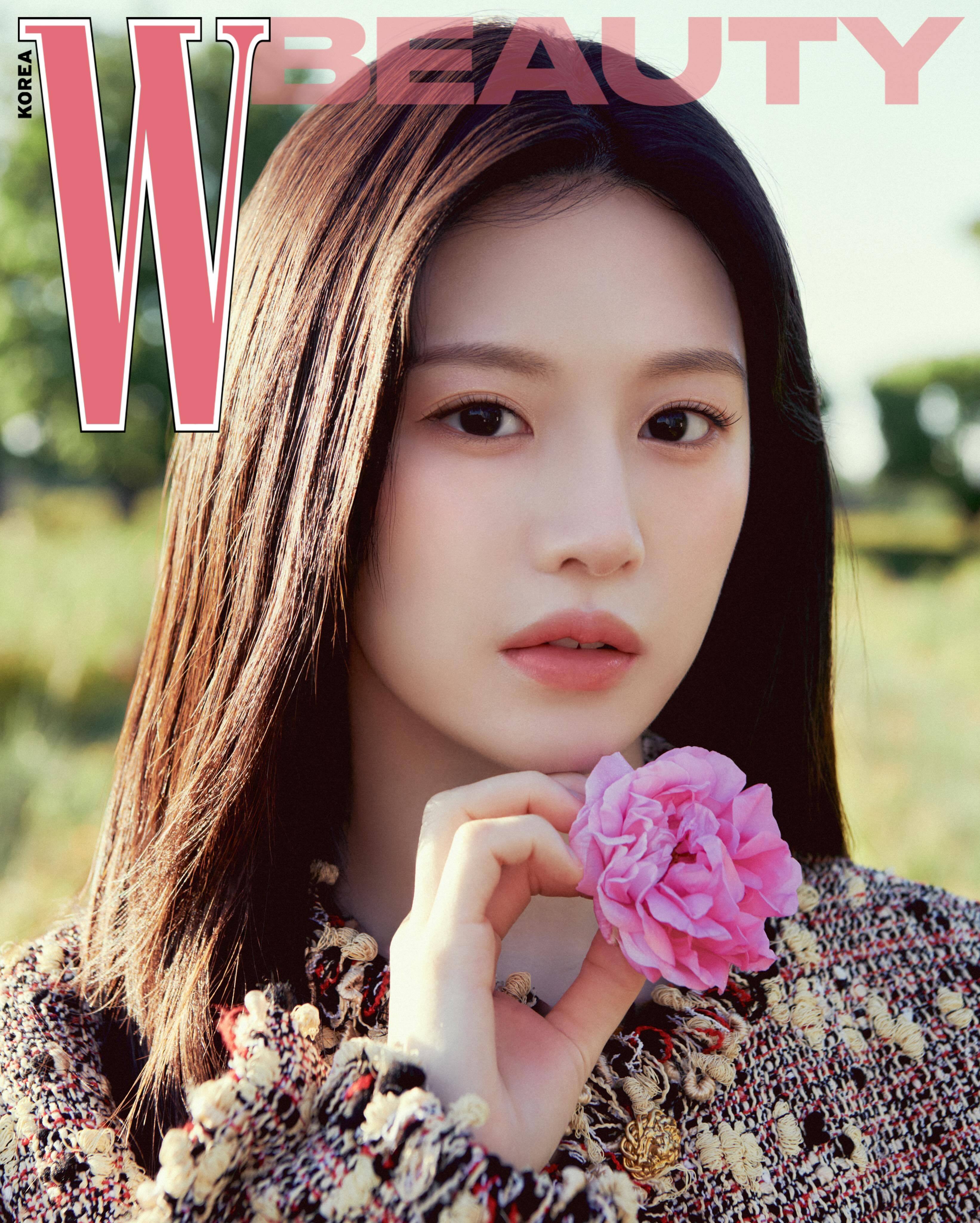 高允真xWKoreaBeautyDigitalCover今年踏上香奈