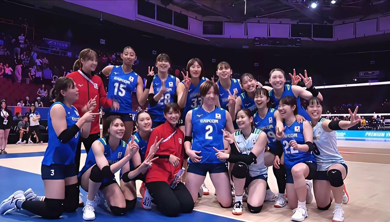 日本女排横扫塞尔维亚豪取两连胜！博科缺阵对手溃败，中国女排需警惕东瀛崛起