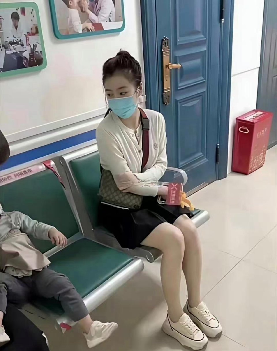 这是怎么套进去的这人咋想的​​​