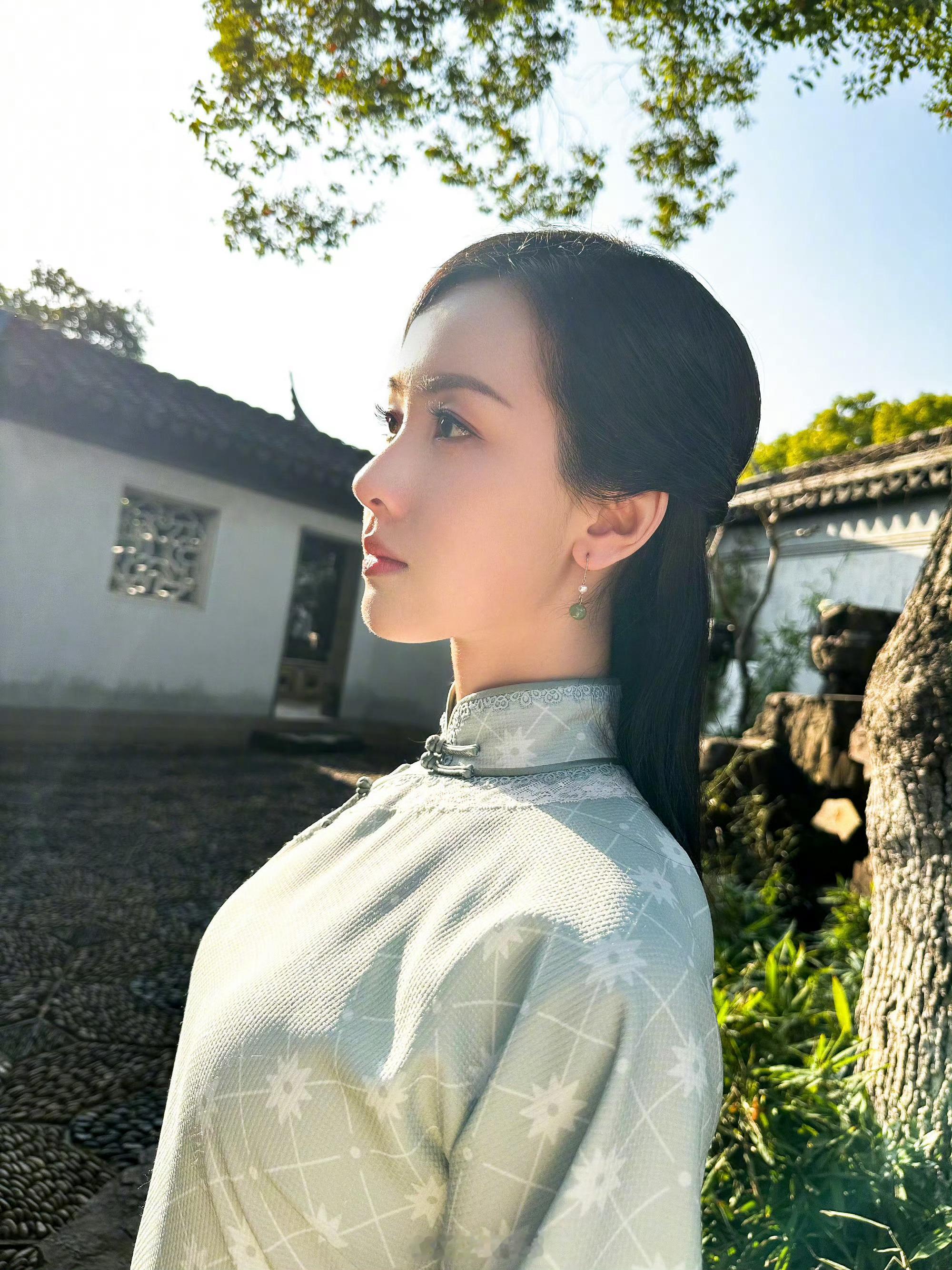 #网图原图分享#陈都灵关+评标明随意🈲二传未+滤镜🈲盈利『女明星』​