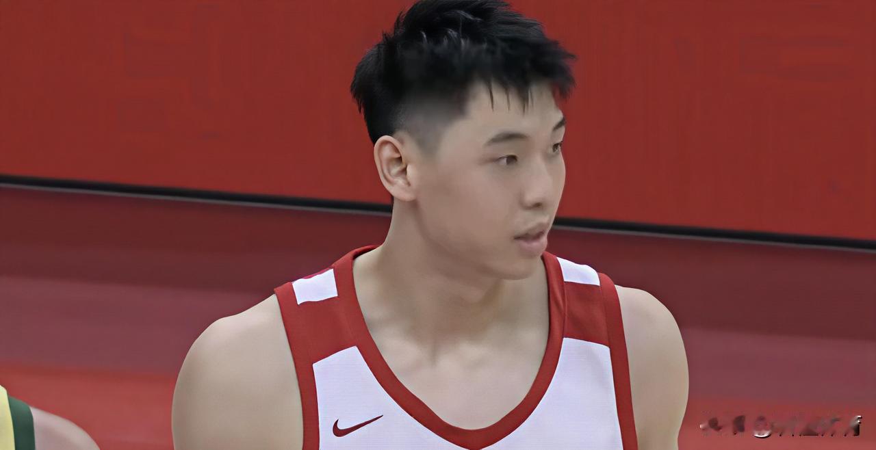 NBA时期的崔永熙要回来了吗？中国男篮亚运会首战哈萨克斯坦男篮，崔永熙半场替