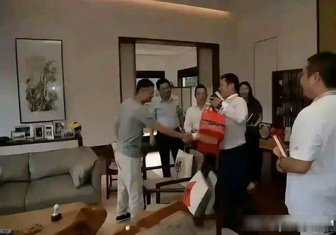 谁想到，马云的家竟是如此普通，就像寻常百姓家一样……