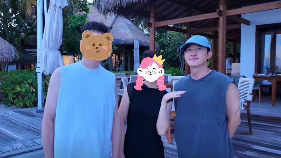 王阳与任重一家在马尔代夫度假！