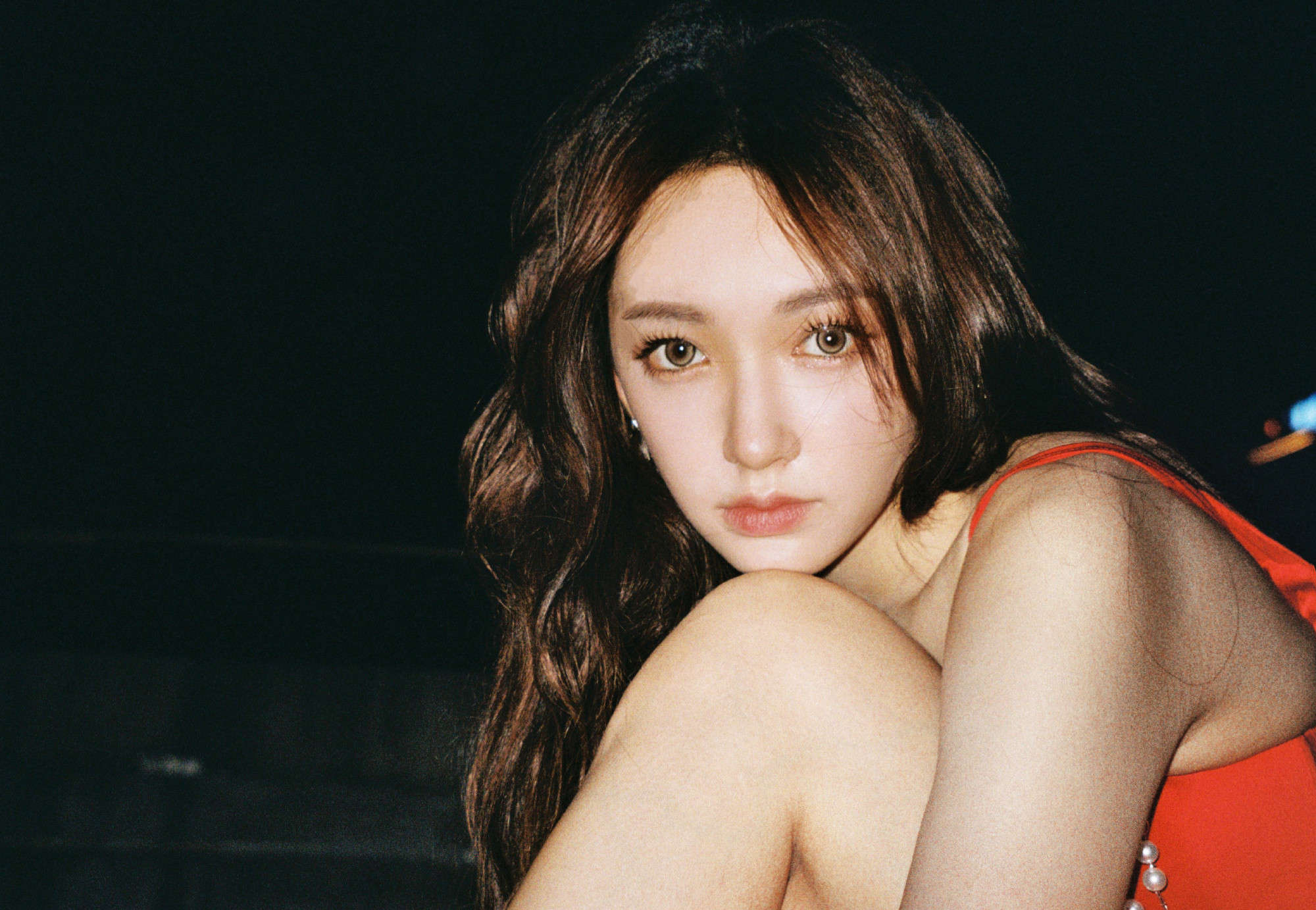 程潇26岁生日红裙写真​​​
