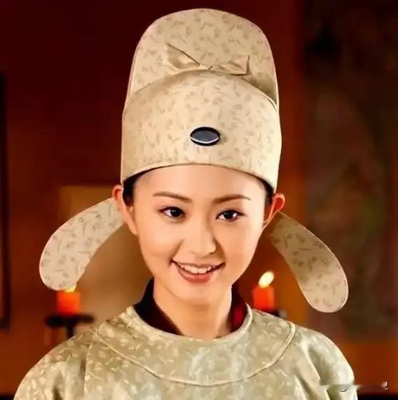 很多人都不知道，古代有一种女官专门教太子、皇子男女之事。清朝管她们叫"官女子"，