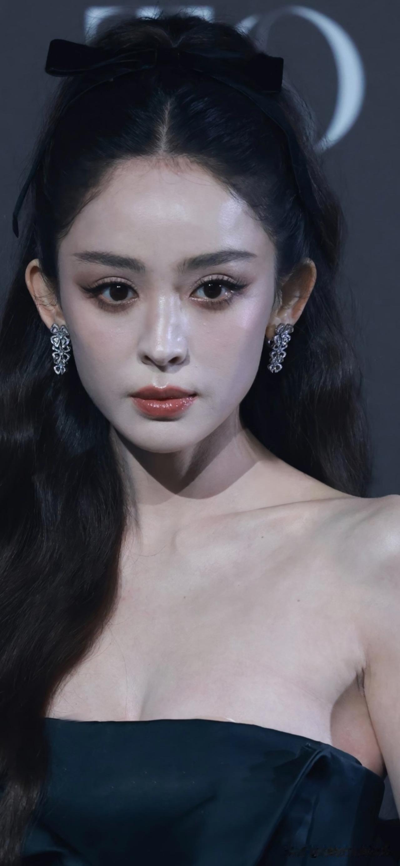 古力娜扎的腋下管理做得真好