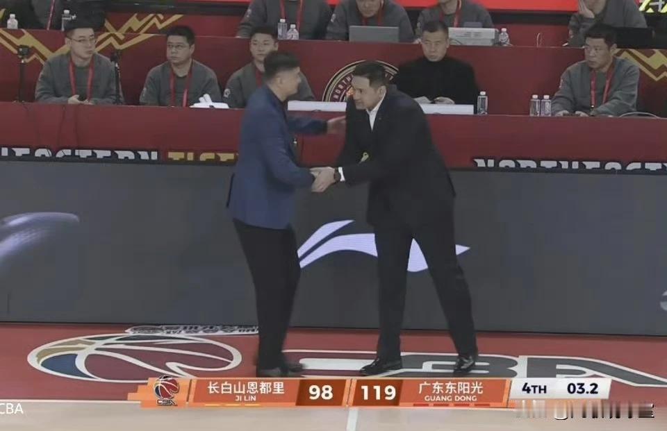 看了吉林与广东一战有感！如果不是放水，辽宁打不过吉林，真的！首回合交手，辽宁能赢