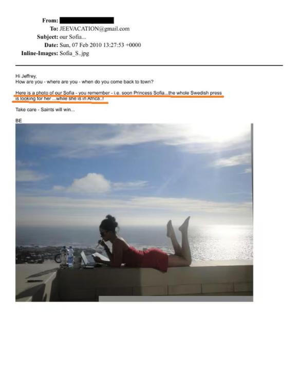 索菲亚王妃回应爱泼斯坦文件照，这也是照片曝光后首次接受媒体采访，称“我们是在一家