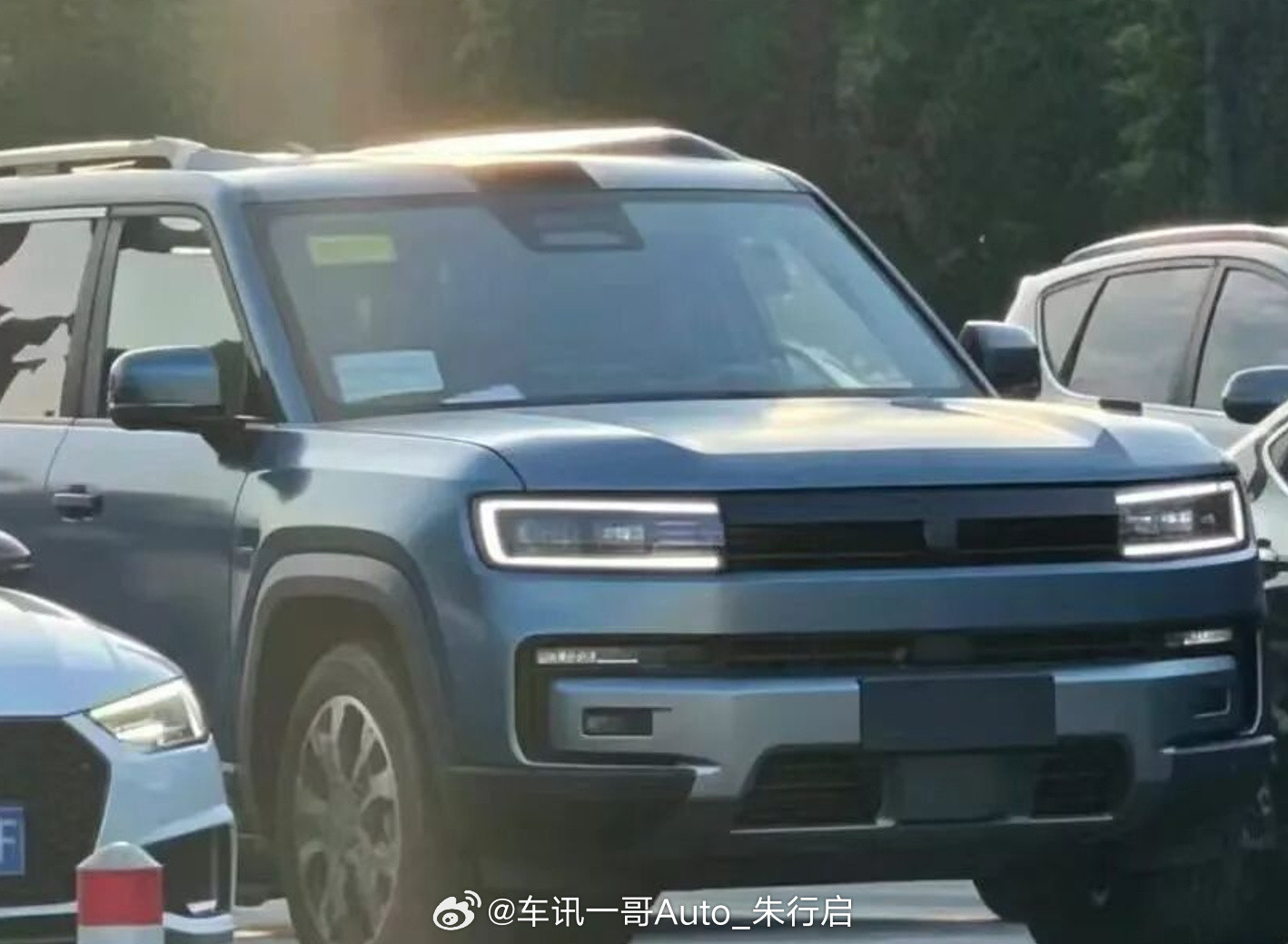 比亚迪钛9实车曝光，近日，我们获取了一张关于比亚迪个性化品牌方程豹钛9...