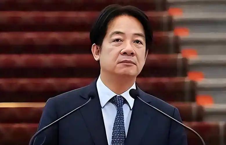 如果赖清德罢免或撤销蒋万安的台北市长的职务，那么蒋万安或能成为当今台湾的民族英雄