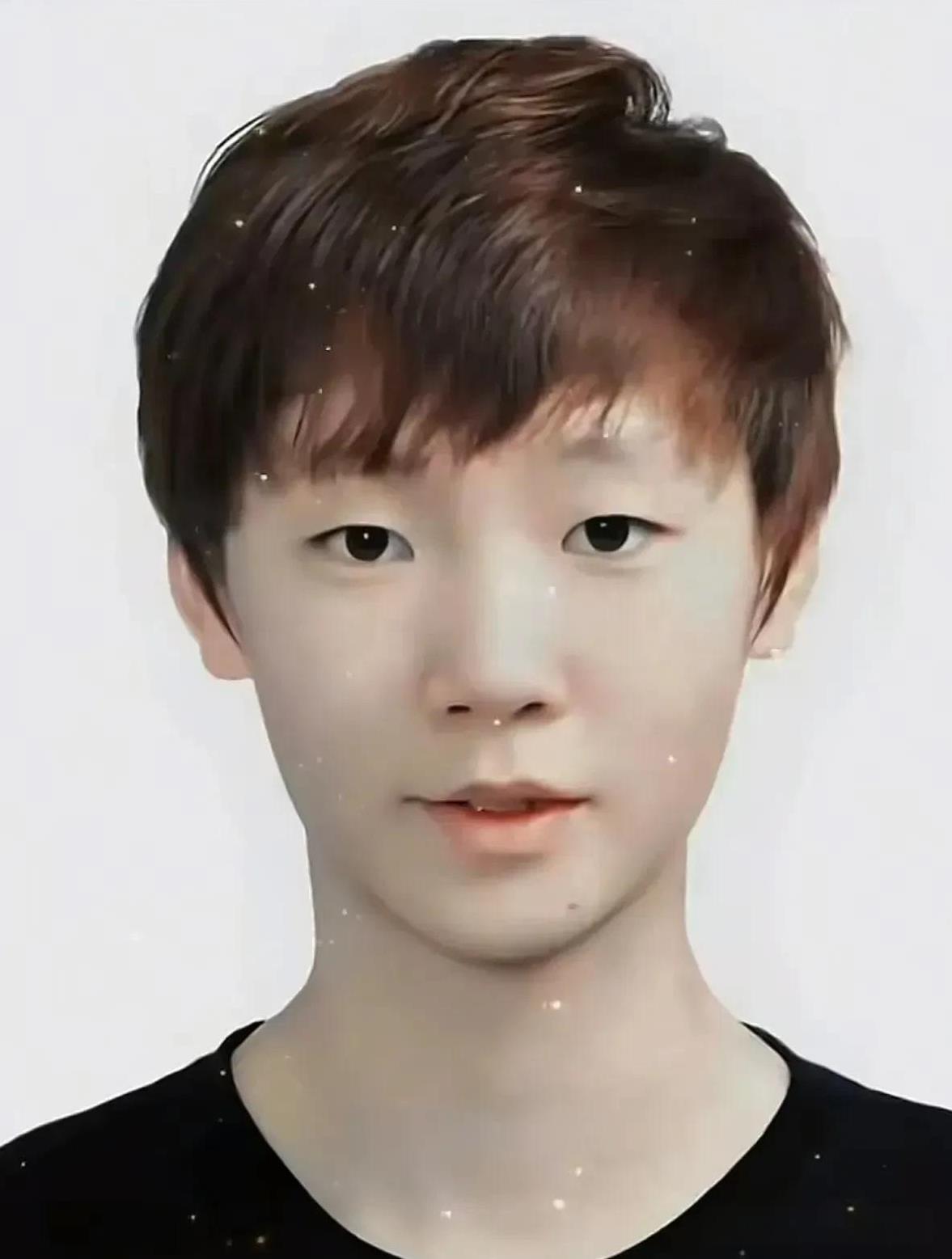 王曼昱真的心灵特别特别干净，积极努力聪明的一个人，知道抱怨改变不了什么，就改变