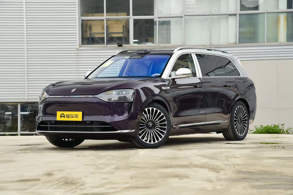 我肯定会选择问界M9，首先蔚来引以为傲的换电站，在我们这种五线小城市根本没有…只