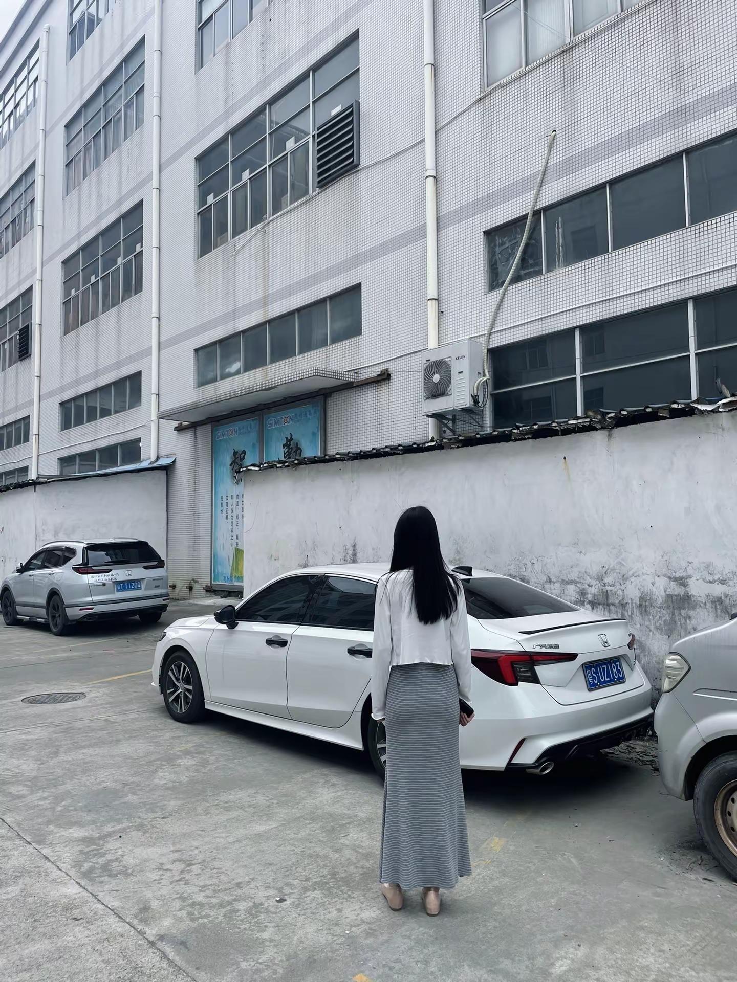娶老婆就要娶广东的，特别是我这种农村的，彩礼2W，实在没有，1W也行，嫁妆还不少，主要还特贤惠持家，