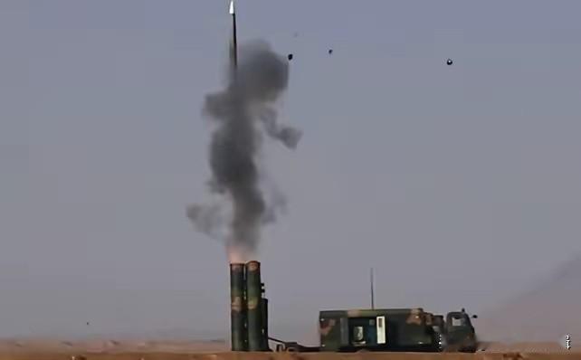 中东变天！伊朗列装红旗-9B，6秒锁死F-35，美媒：隐身神话碎了全球防务