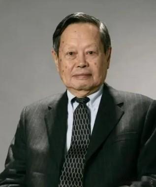 杨振宁将清华薪资，诺贝尔奖金捐献出来，看到金额，才知道多伟大！（信息来源：2