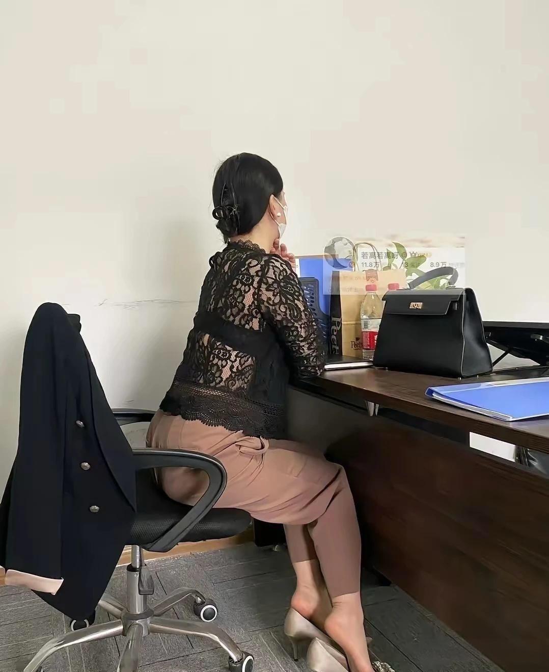 新来的同事不太好接触