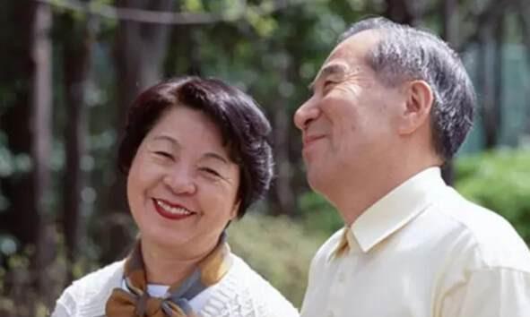 北京，老人背着子女和保姆结婚，老人离世后，保姆韩女士霸占了他的房子，子女要求她搬