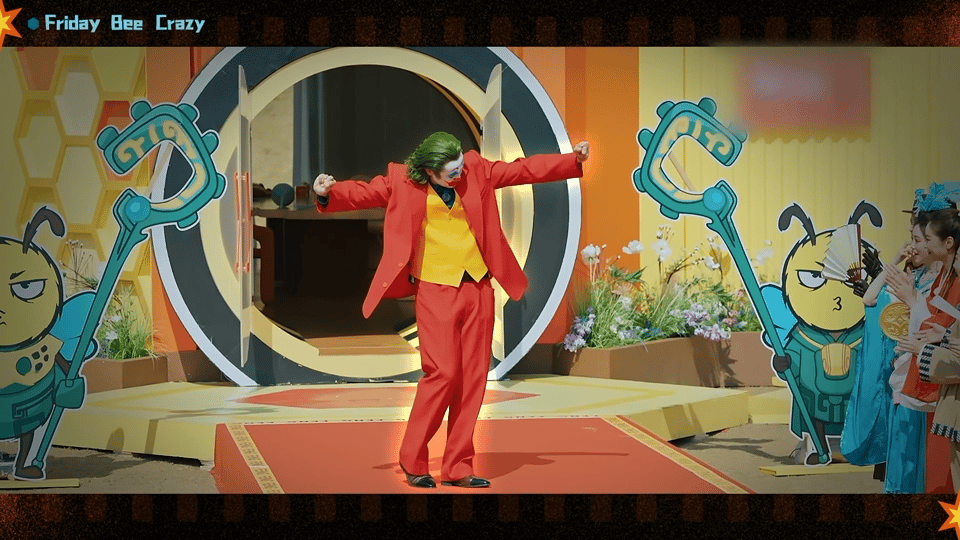 王传君哥谭小丑看王传君的小丑造型，瞬间就代入了joker的世界！他把小丑那种表