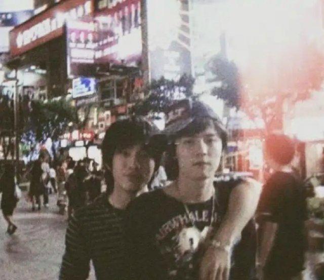 以前不明白井柏然和付辛博，明明是一个组合出来的，为什么拿到的资源会天壤之别，后知