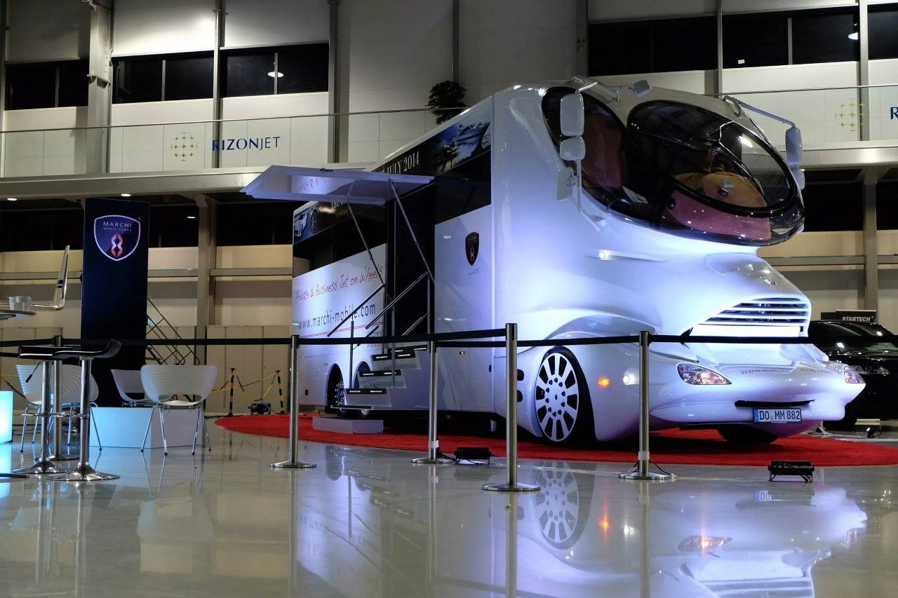 奥地利的超豪华房车品牌，MarchiMobile打造的超绝房车……真的好夸张!