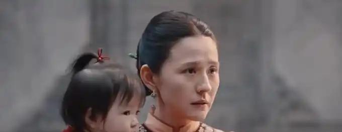 《灼灼韶华》原著结局太窒息！褚韶华误杀4人，闻知秋自私隐瞒真相。褚韶华，一个年轻