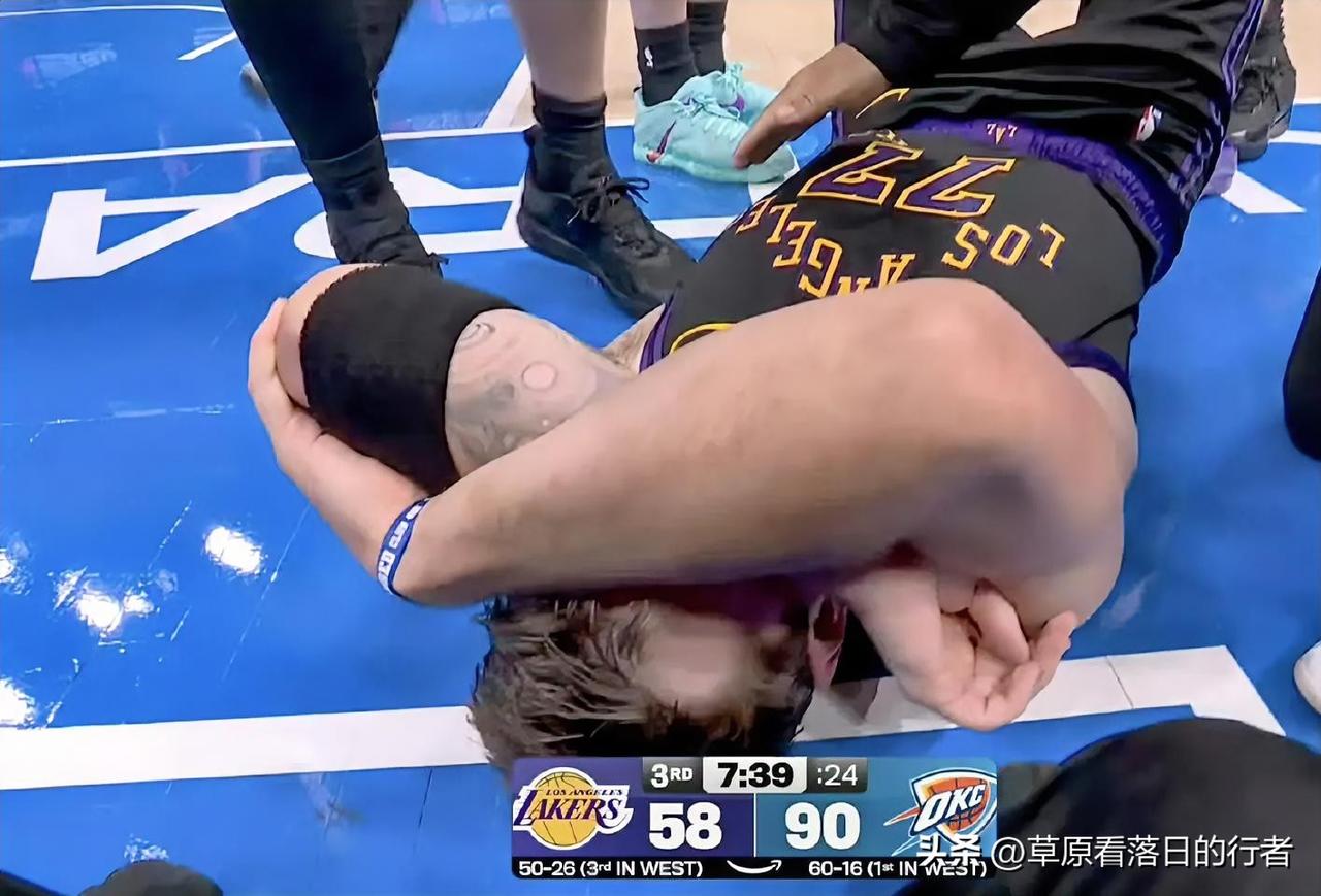 丢人😡湖人96-139雷霆，一战打出了这么3大可笑事实1、湖人赔了夫