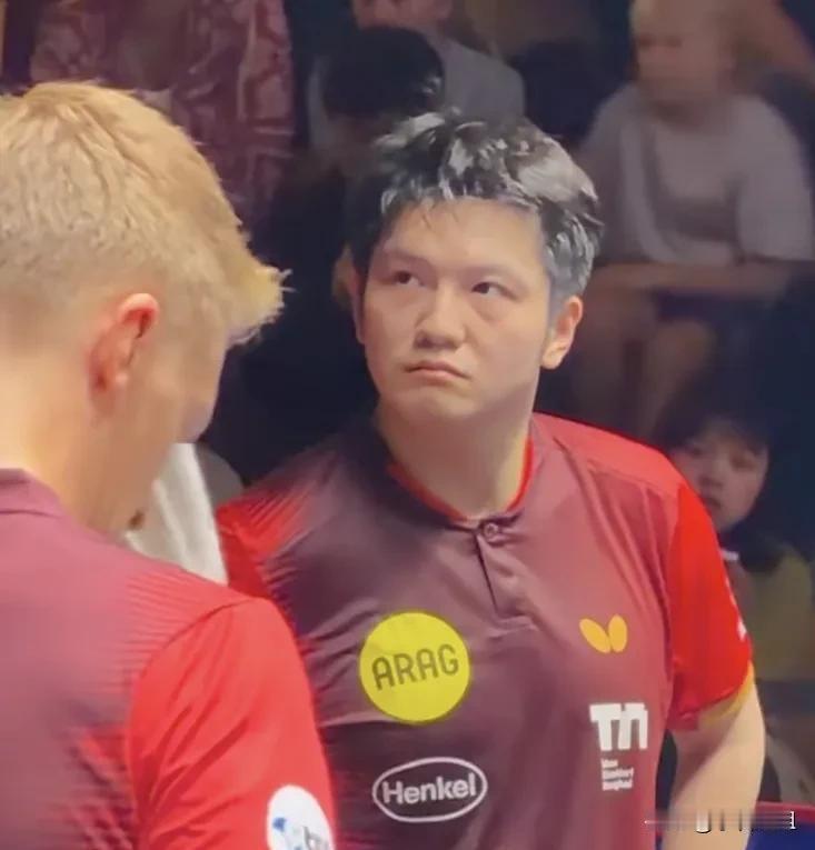终于明白樊振东这次德甲双线复仇，为啥能赢得这么干脆了。不是因为他突然练成了什